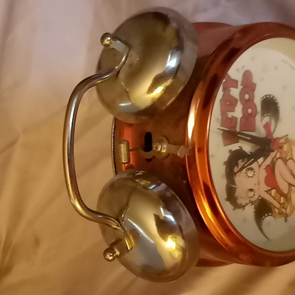 Clock - Picture 3 of 4